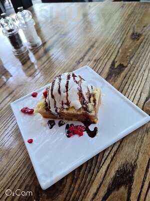 Rock Bar Burger & Steakhouse