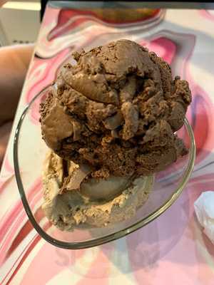 Bing Bing Ice Cream Gallery