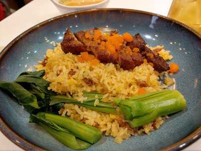 Sheng Kee Pau Compass One