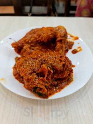 Shanthee's Curry Restaurant