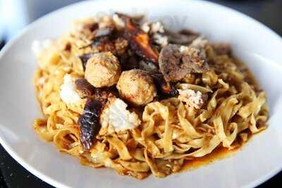 Sembawang Minced Meat Noodle