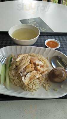 Hua Zai Roasted Duck