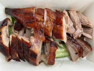 Hua Zai Roasted Duck