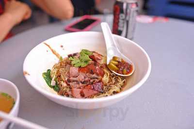 Hua Zai Roasted Duck