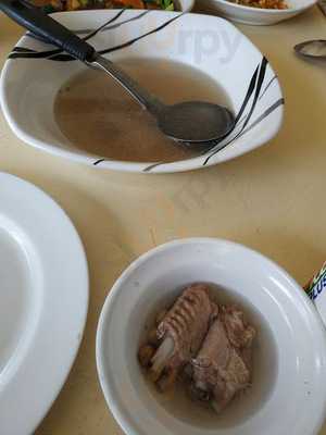 Hua Zai Roasted Duck