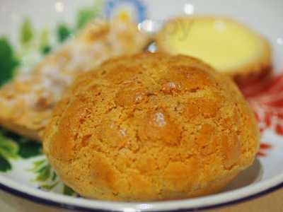 Hong Kong Flaky Lotus