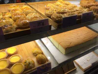 Hong Kong Flaky Lotus