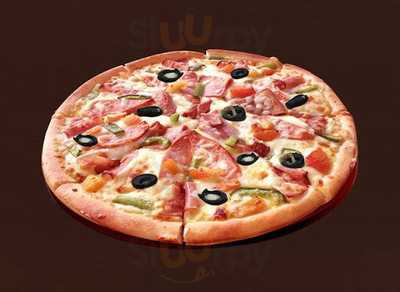 Canadian 2 For 1 Pizza