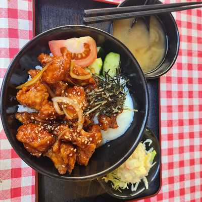 100 Xlx Modern Tze Char