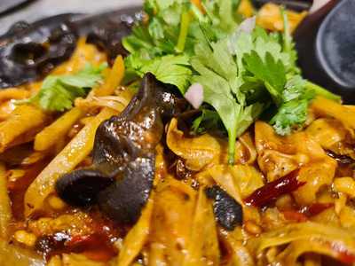 Lau Wang Claypot Delights