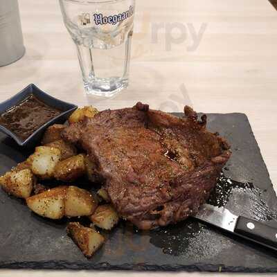 The Communal Bistro Delicacy