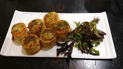 The Connoisseur Concerto