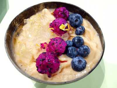 Pretty Good Smoothie Bowl