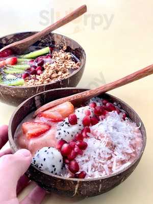 Pretty Good Smoothie Bowl