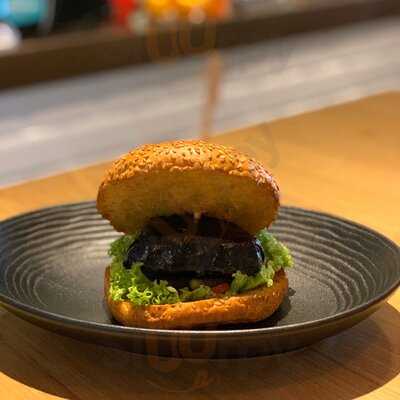 Lombardo's Burger Singapore