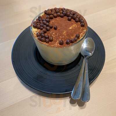 Lombardo's Burger Singapore