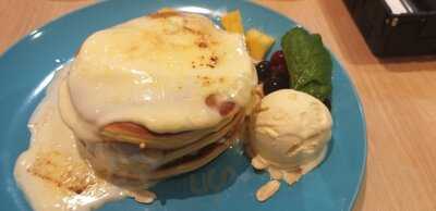 Belle-ville Pancake Cafe Square 2 Novena