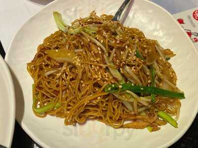 Crystal Jade Pavilion (crowne Plaza)