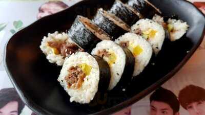 Nayana Kpop Cafe & Restaurant