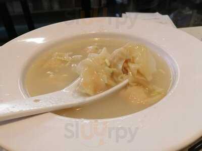 Tsui Wah (the Heeren)