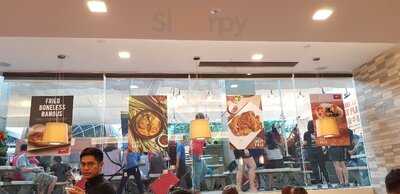 Max's Restaurant Singapore