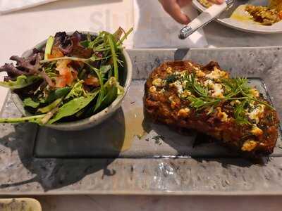 Pano Kato Grill, Pizza & Deli