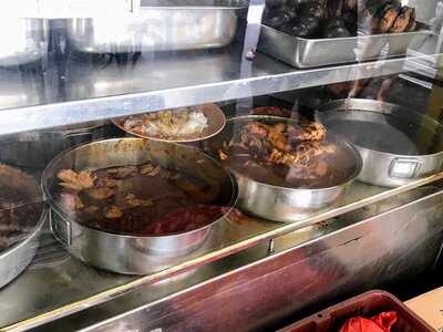 Beo Crescent Curry Rice