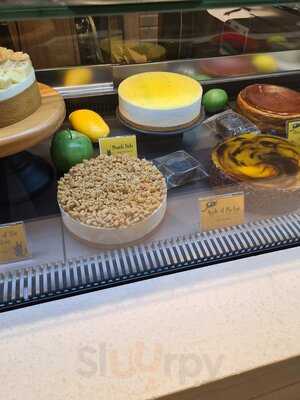 Cat & The Fiddle (westgate)