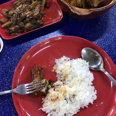 New Trend Eating House