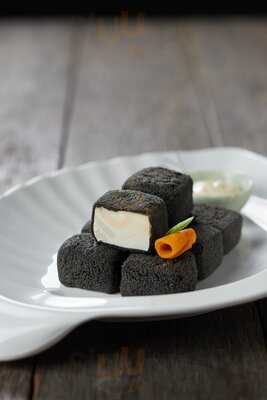 Lai Bao Fish Head Steamboat