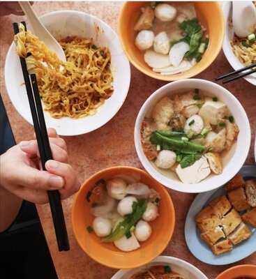 Ah Hua Teochew Fishball Noodle