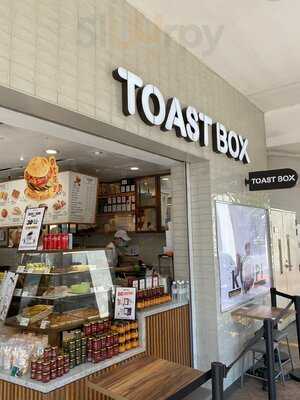 Toast Box