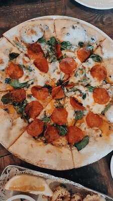 Mazzo Restaurant & Bar