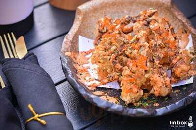 Tin Box The Live House