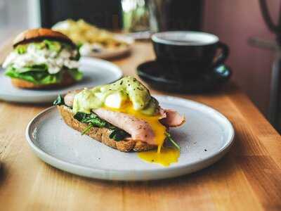 The Food Peeps Coffee & Deli