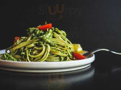 The Food Peeps Coffee & Deli