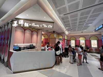 Beauty In The Pot (westgate)