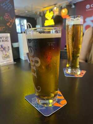 Stickies Bar @ Aljunied