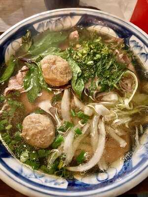 Co Chung - Authentic Taste Of Vietnam