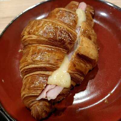 Tiong Bahru Bakery - Funan