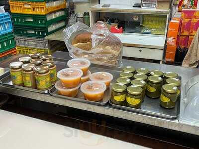 Sweetlands Confectionery & Bakery