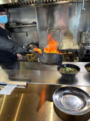 Fire Ramen & Izakaya By Menbaka