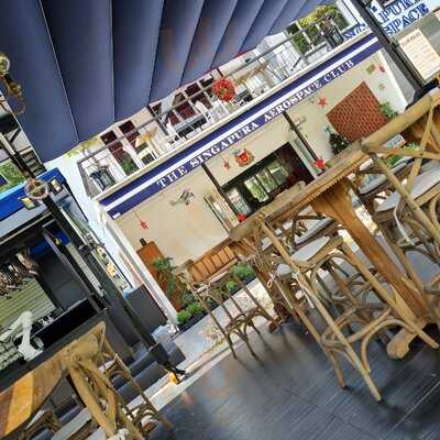 The Singapura Aerospace Club