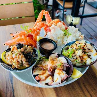 Brewerkz (one Fullerton)