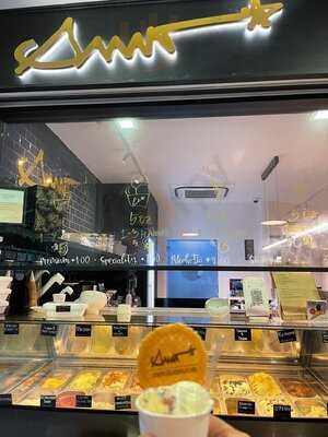 Dawn's Gelateria And Cafe