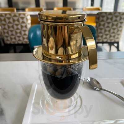 Lily's Gourmet Bistro