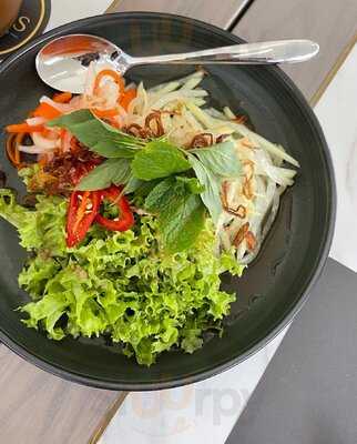 Lily's Gourmet Bistro