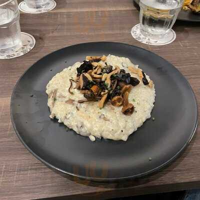 Hopscotch (capitol Theatre)