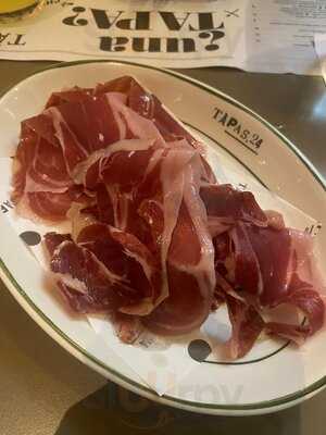 Tapas,24 Singapore