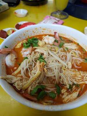 Ian-tau Ban Seng Sarawak Laksa